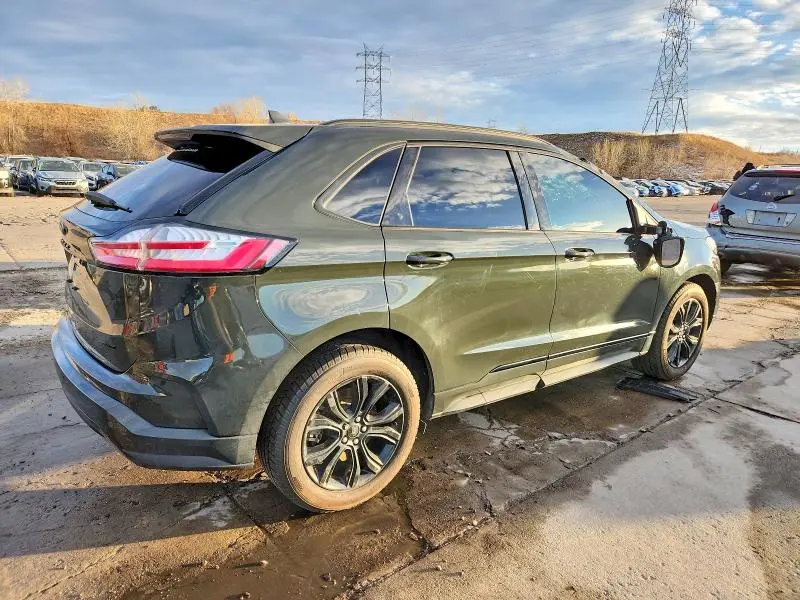 2022 FORD EDGE SE  
