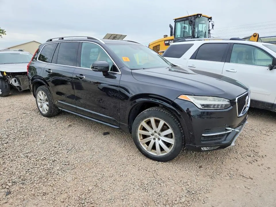2017 VOLVO XC90 T6  