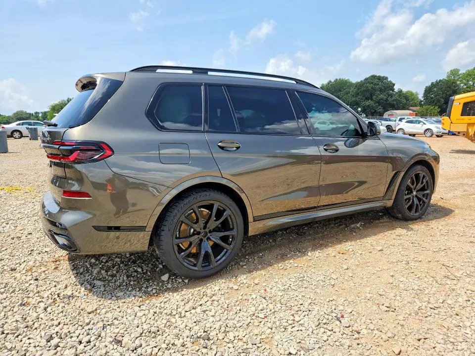 2025 BMW X7 XDRIVE40I  