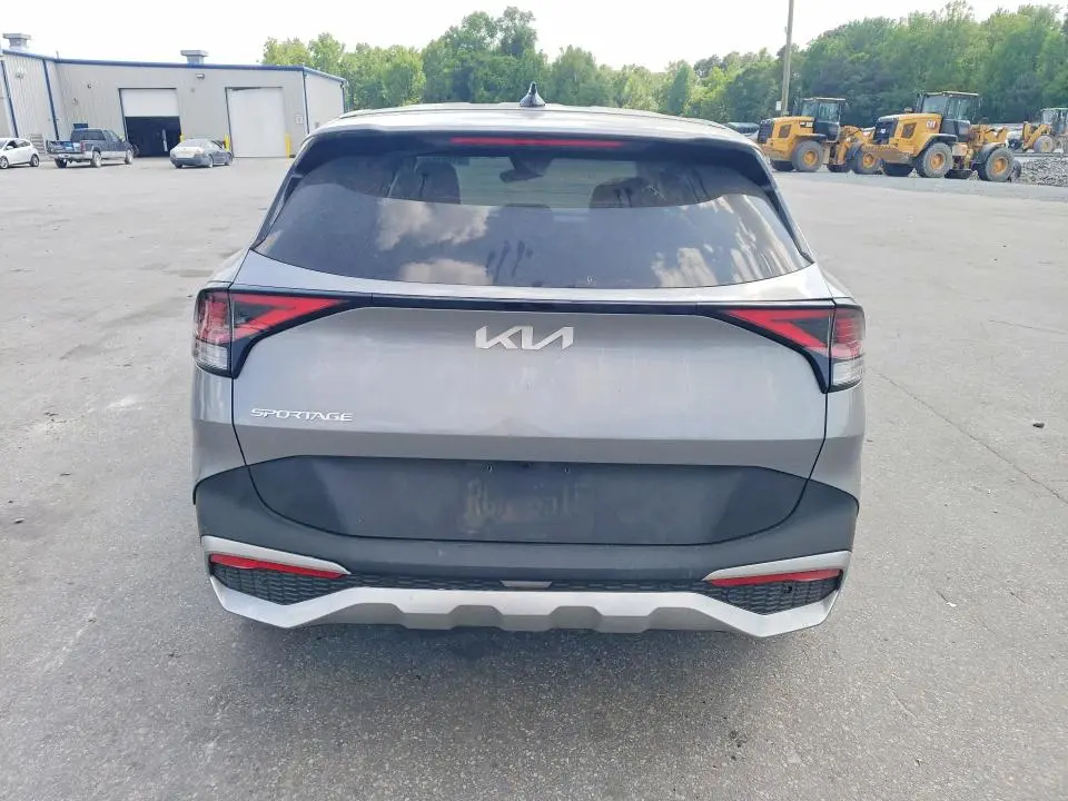 2024 KIA SPORTAGE LX  