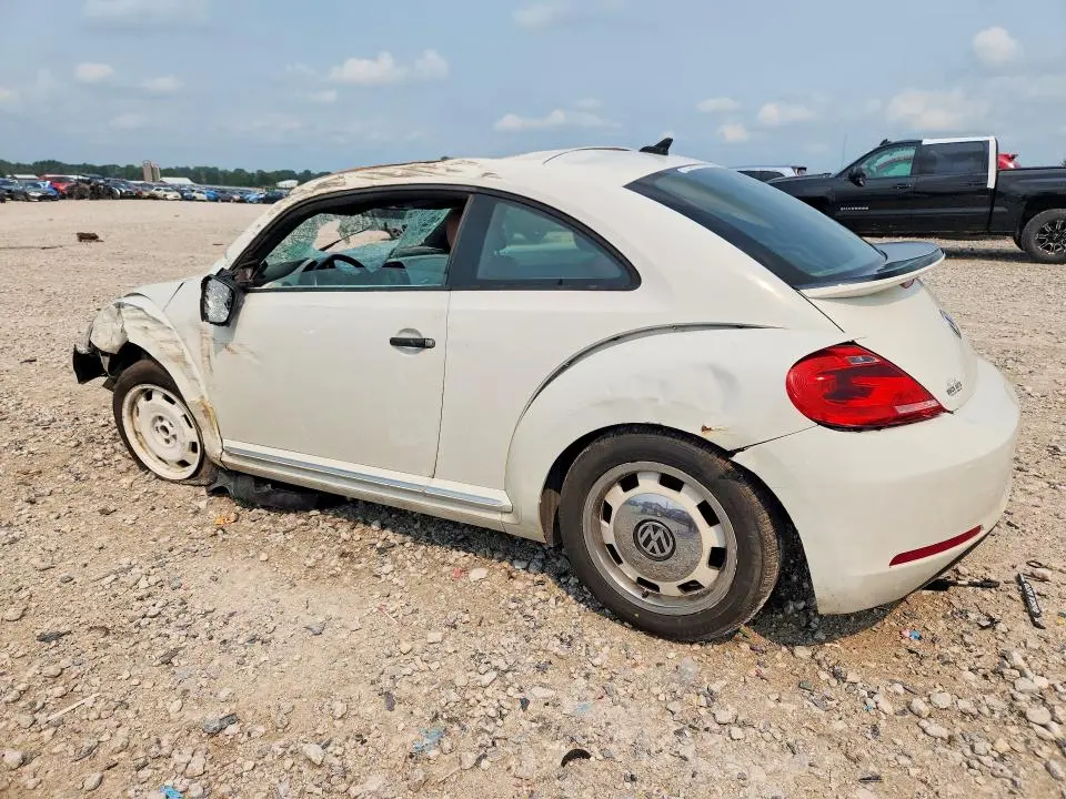 2015 VOLKSWAGEN BEETLE 1.8T  