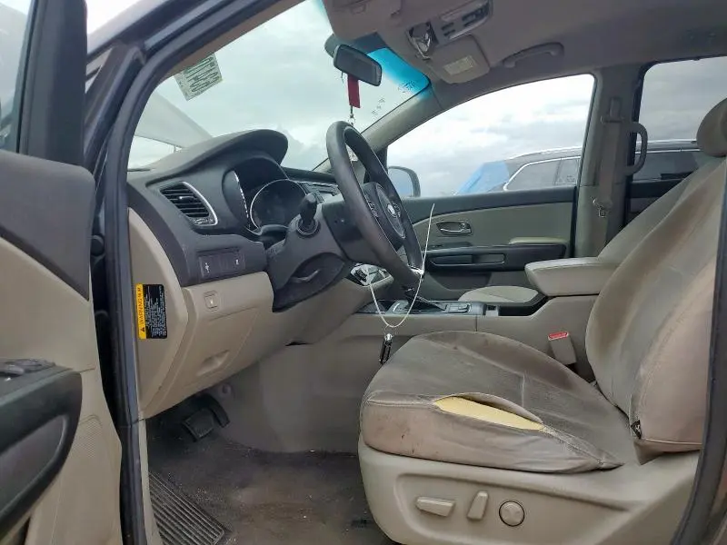 2016 KIA SEDONA LX  