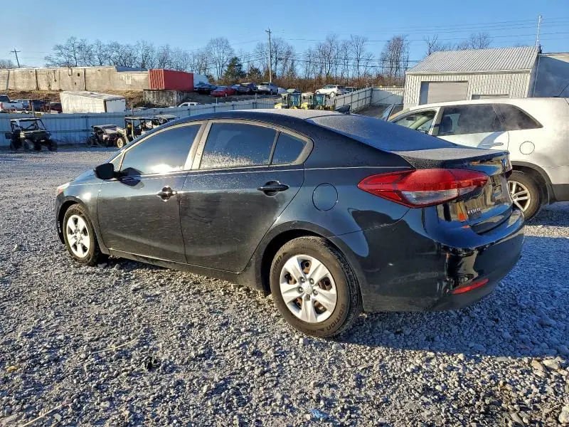 2017 KIA FORTE LX  