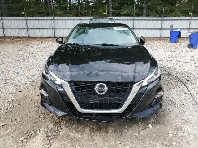 2021 NISSAN ALTIMA SV  