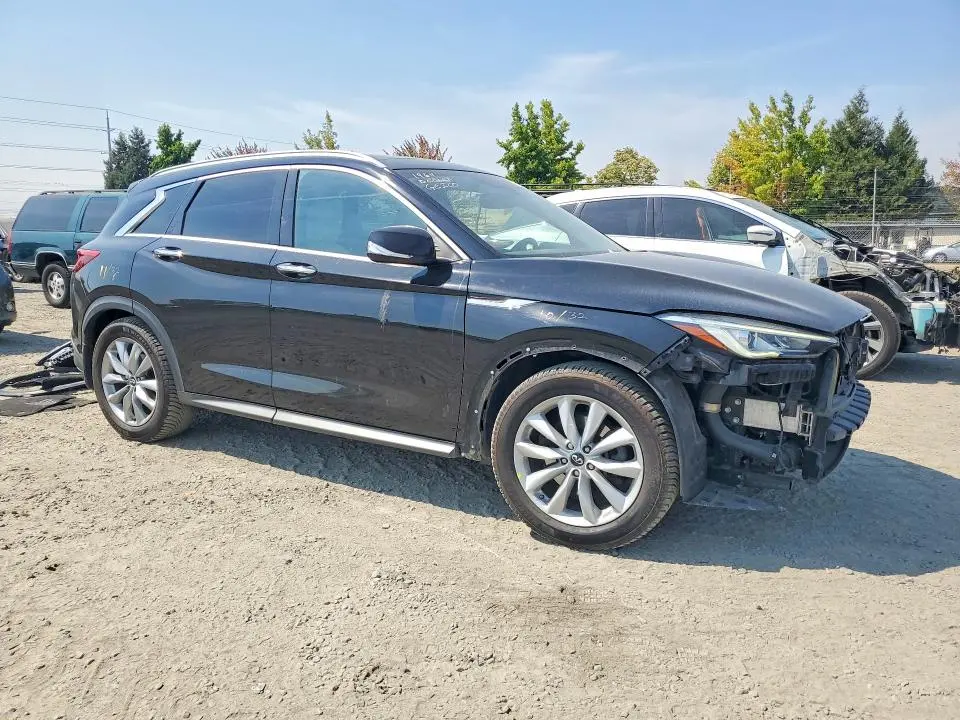 2019 INFINITI QX50 LUXE  