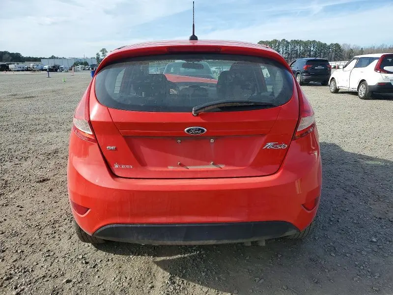 2013 FORD FIESTA SE  