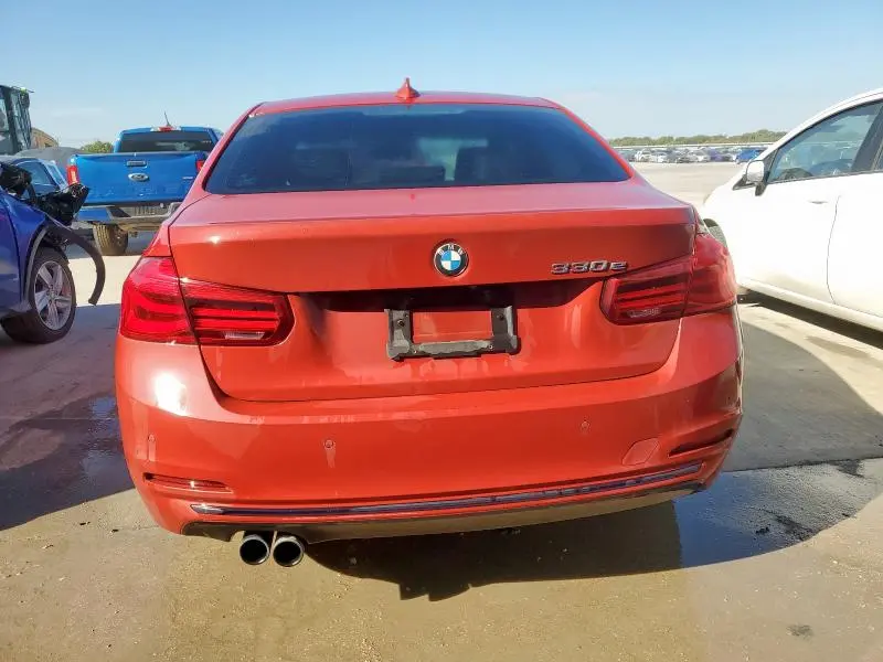 2017 BMW 330E   