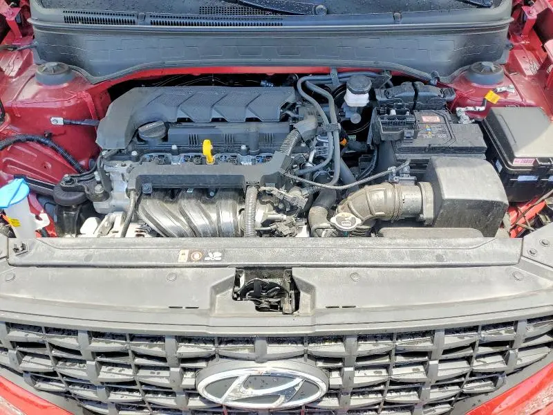 2025 HYUNDAI VENUE SE  