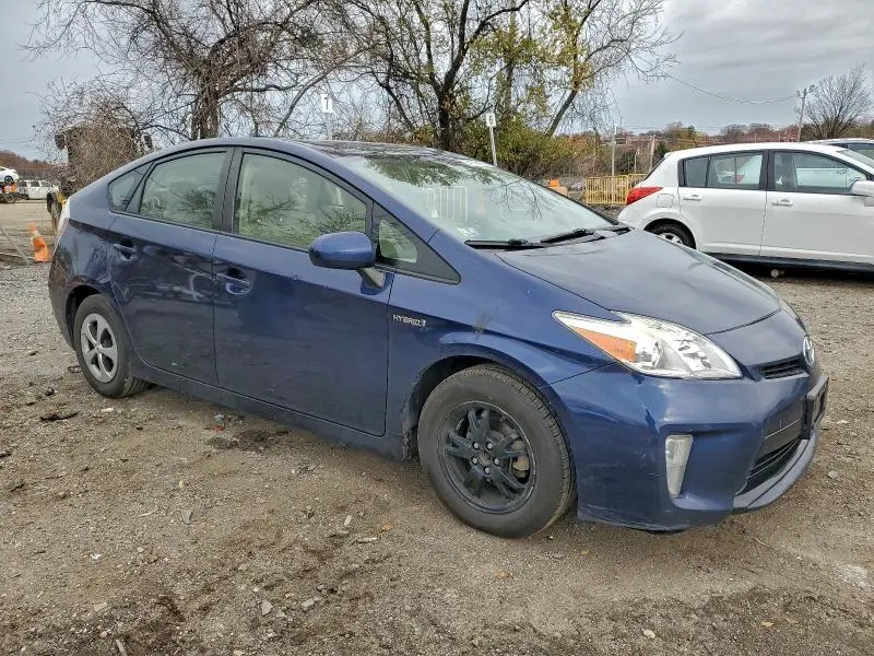 2014 TOYOTA PRIUS   