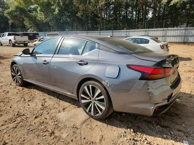 2022 NISSAN ALTIMA SR  