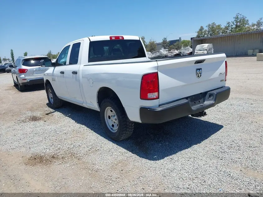 2017 RAM 1500 TRADESMAN  4X4 6'4 BOX