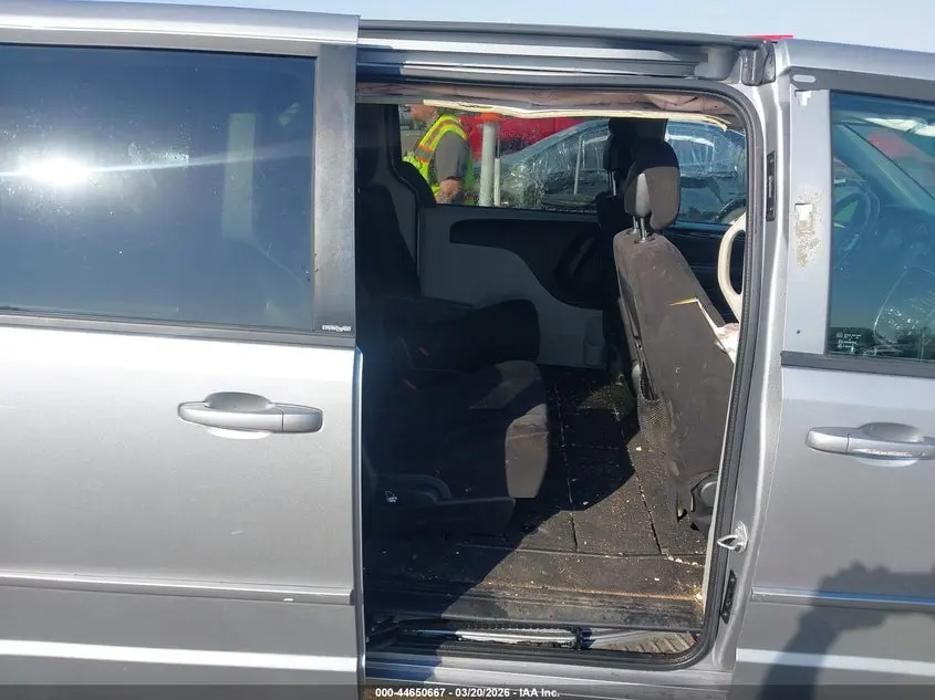 2014 DODGE GRAND CARAVAN SE