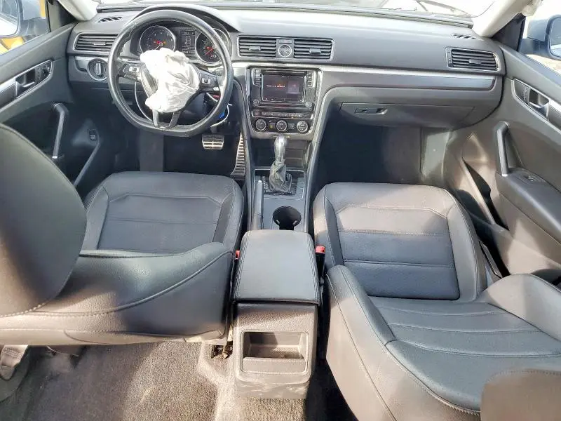 2017 VOLKSWAGEN PASSAT R-LINE  