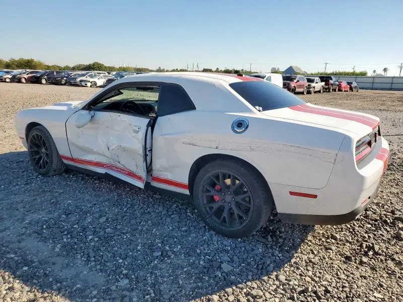 2015 DODGE CHALLENGER SXT  