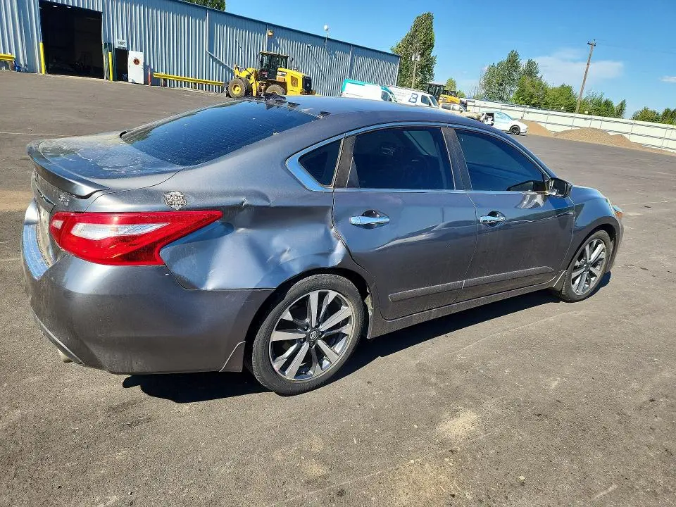 2016 NISSAN ALTIMA 2.5 SR  