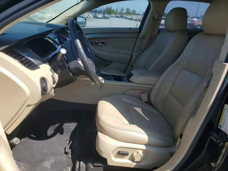2019 FORD TAURUS SEL  