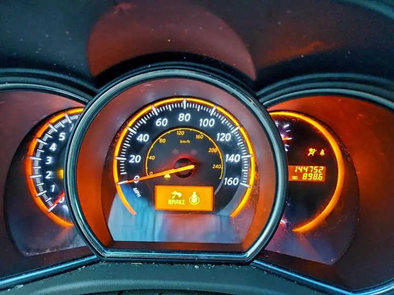 2010 NISSAN MURANO S  