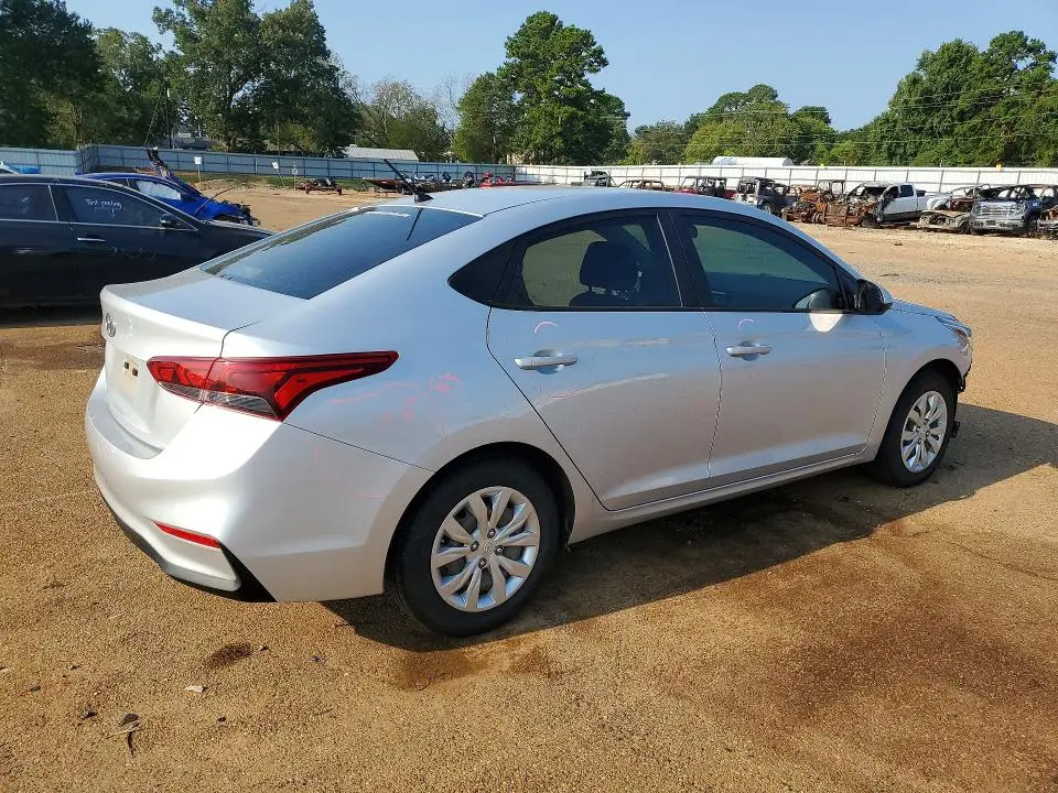 2021 HYUNDAI ACCENT SE  