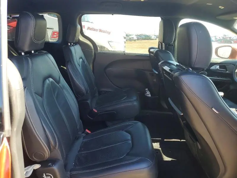 2018 CHRYSLER PACIFICA TOURING L PLUS  