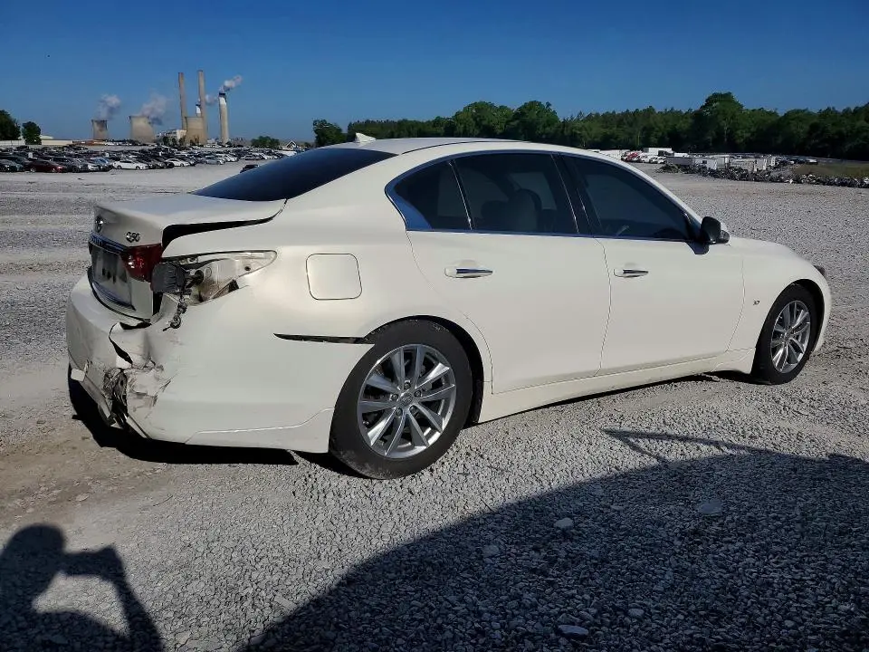 2015 INFINITI Q50 PREMIUM  