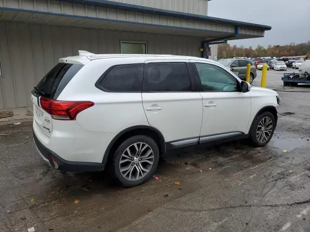 2017 MITSUBISHI OUTLANDER SE  