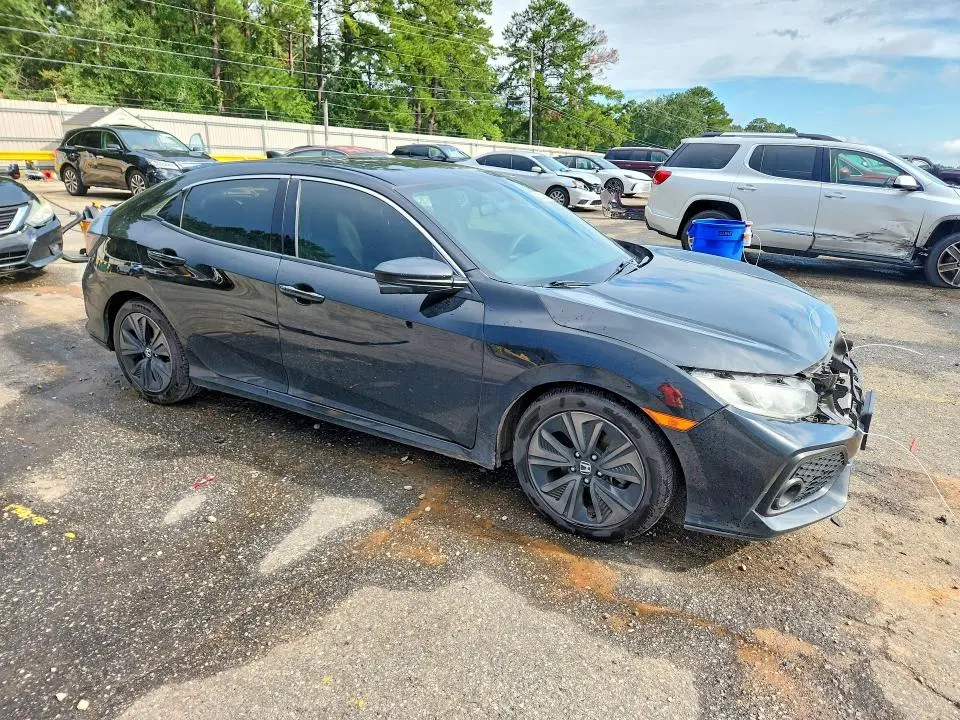 2018 HONDA CIVIC EX  