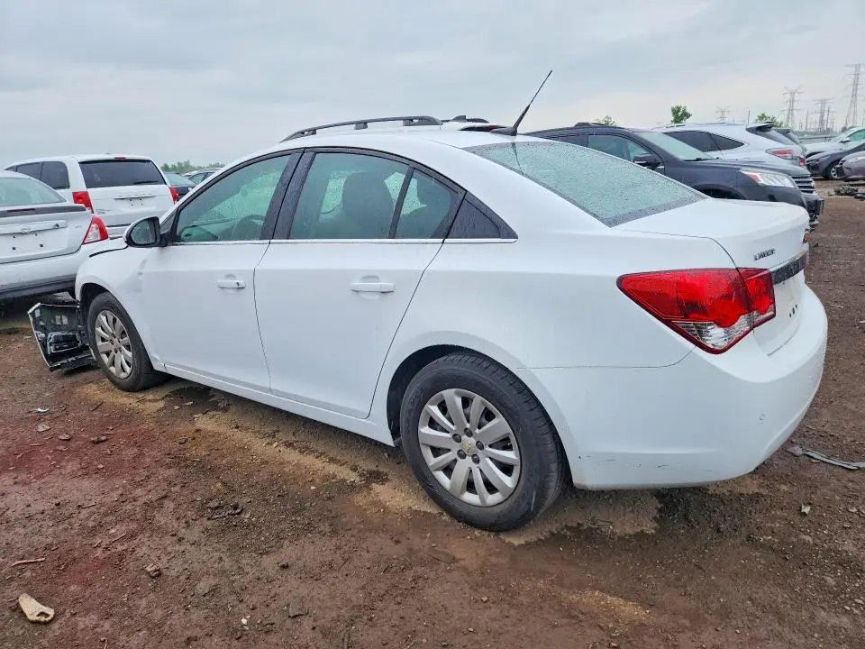 2011 CHEVROLET CRUZE LT  