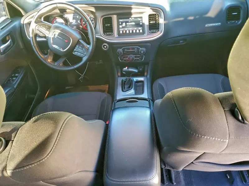 2022 DODGE CHARGER SXT  