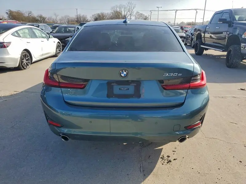 2021 BMW 330E   