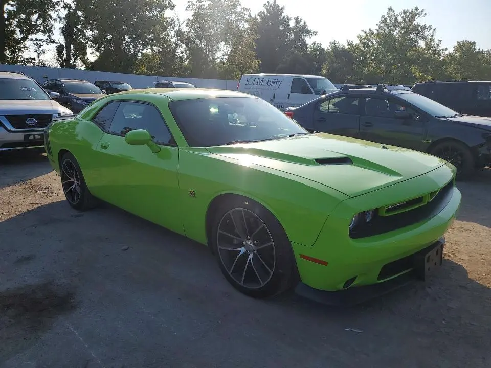 2015 DODGE CHALLENGER R/T SCAT PACK  