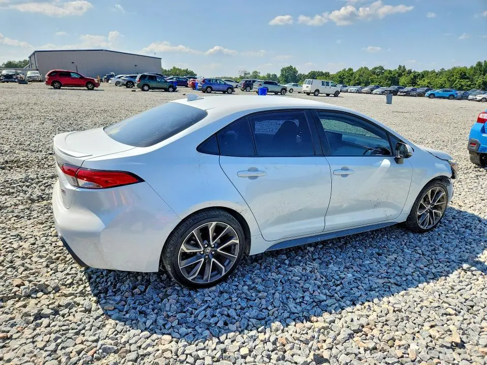 2022 TOYOTA COROLLA SE  