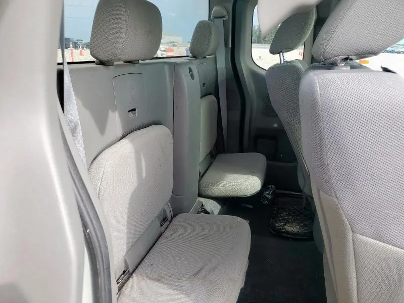 2019 NISSAN FRONTIER S  