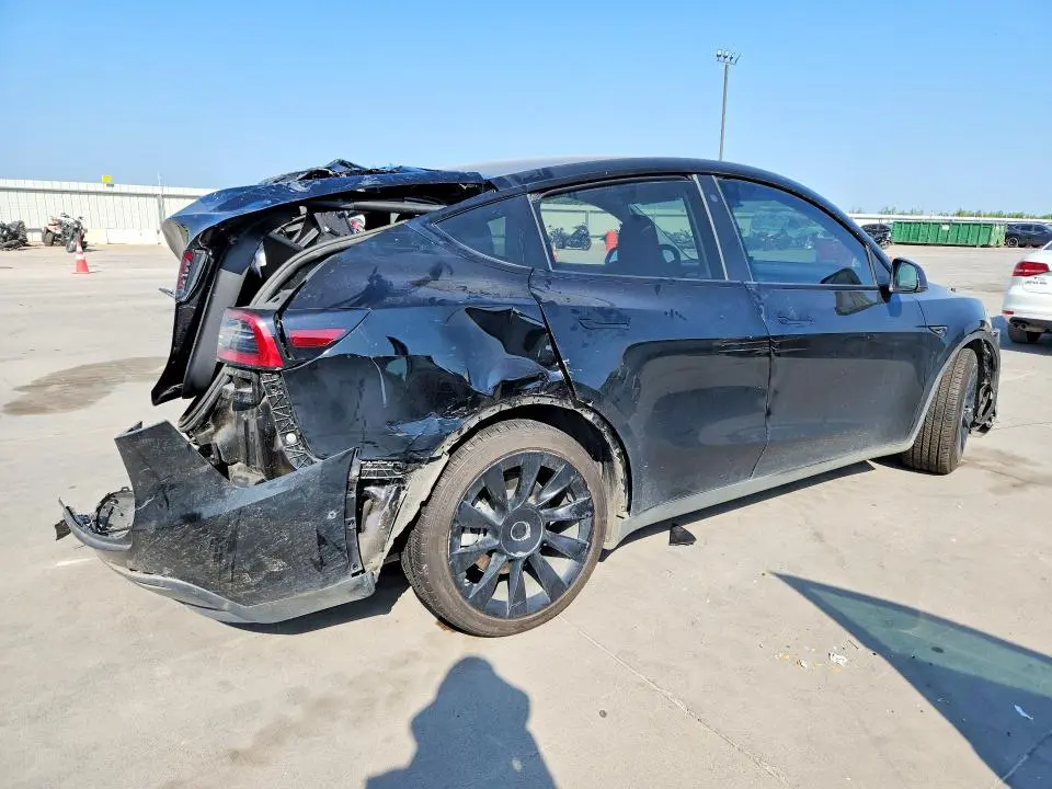 2022 TESLA MODEL Y   