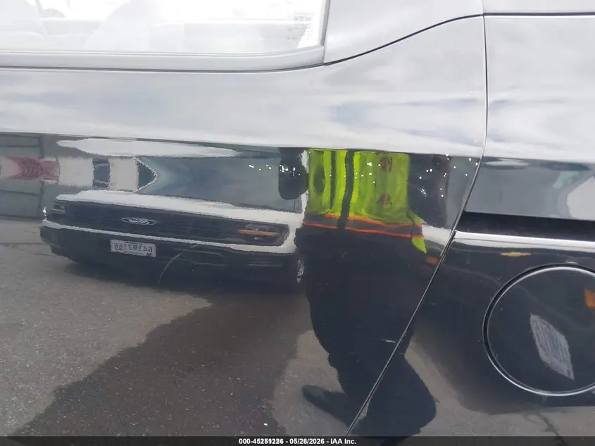 2018 KIA SEDONA L