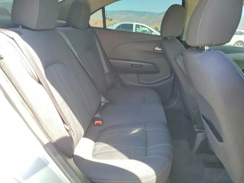 2017 CHEVROLET SONIC LT  