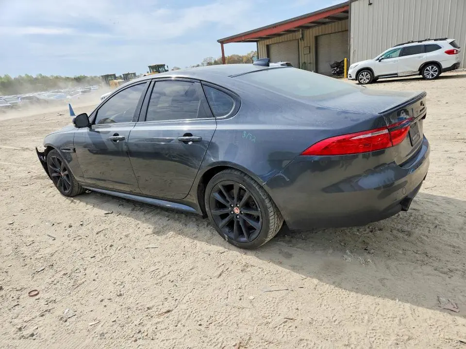 2016 JAGUAR XF R - SPORT  