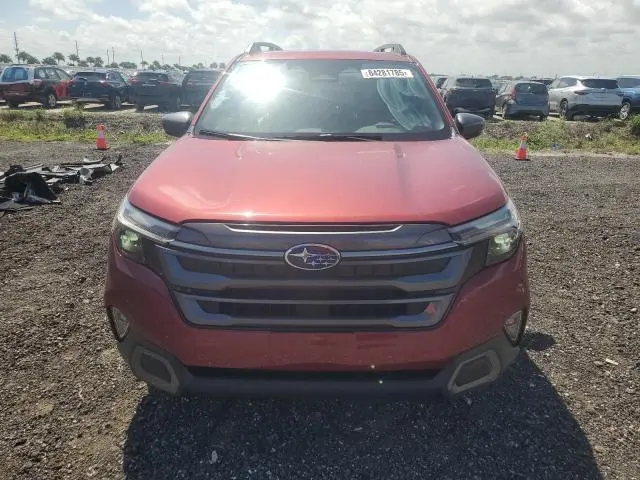 2025 SUBARU FORESTER LIMITED  