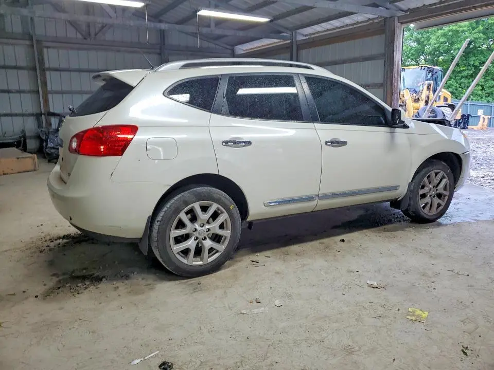 2011 NISSAN ROGUE S  
