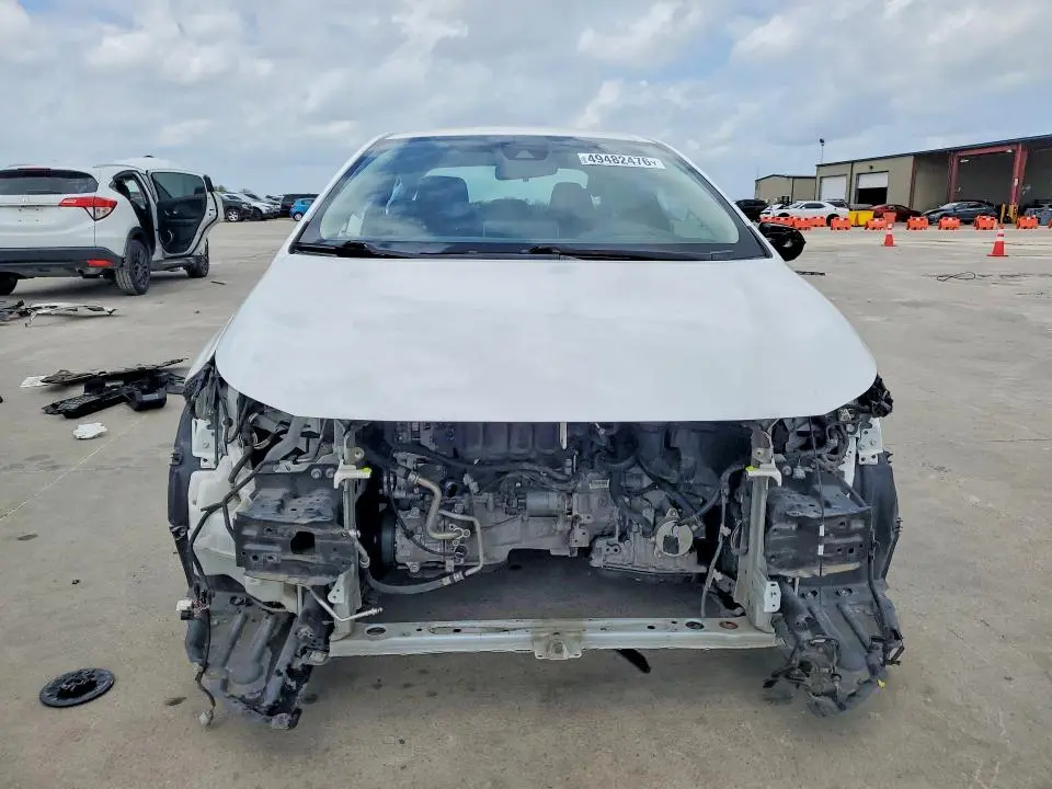 2021 TOYOTA COROLLA   