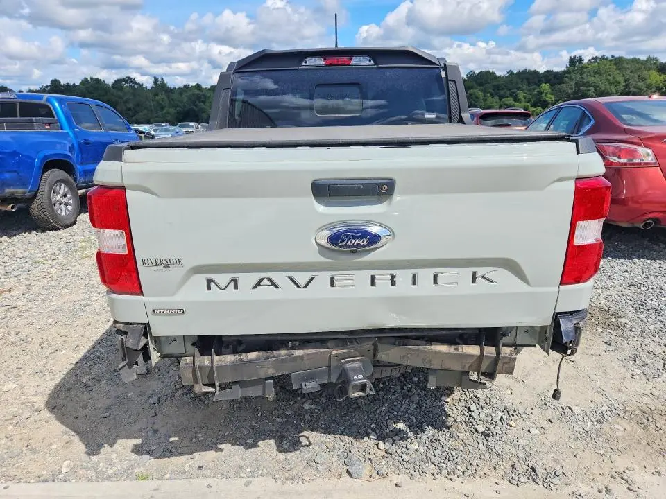 2024 FORD MAVERICK LARIAT  