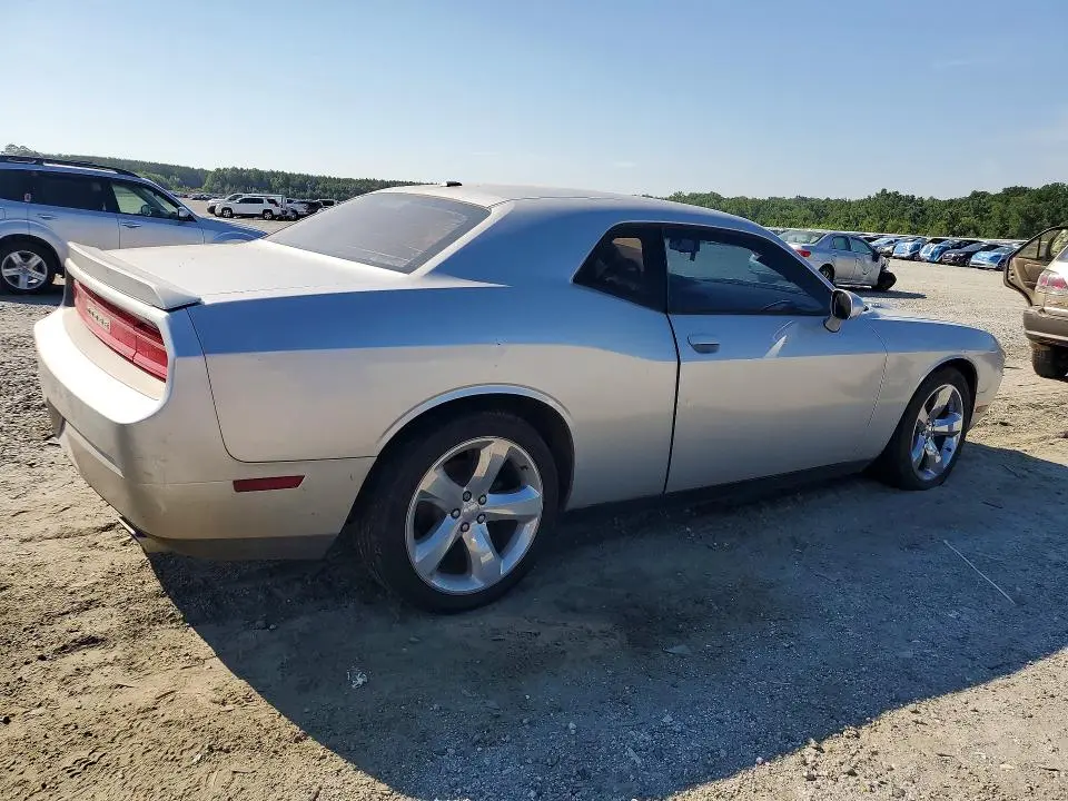 2012 DODGE CHALLENGER R/T  