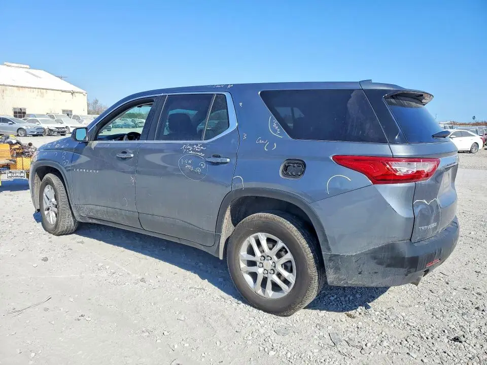 2021 CHEVROLET TRAVERSE LS  