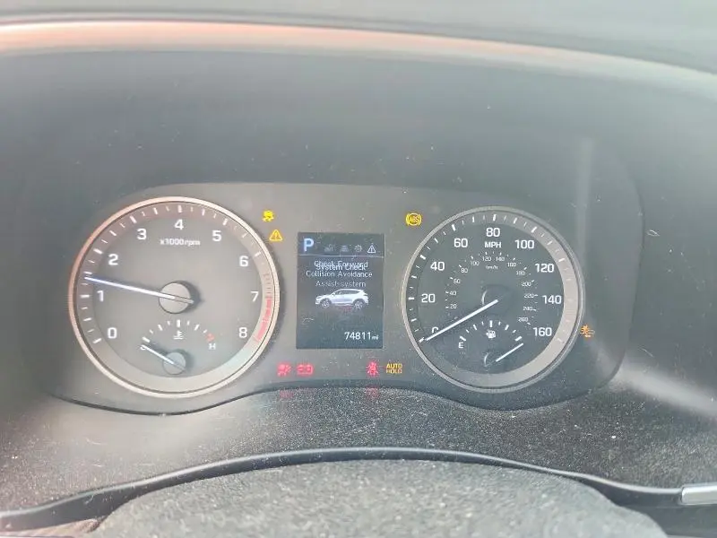 2021 HYUNDAI TUCSON SE  