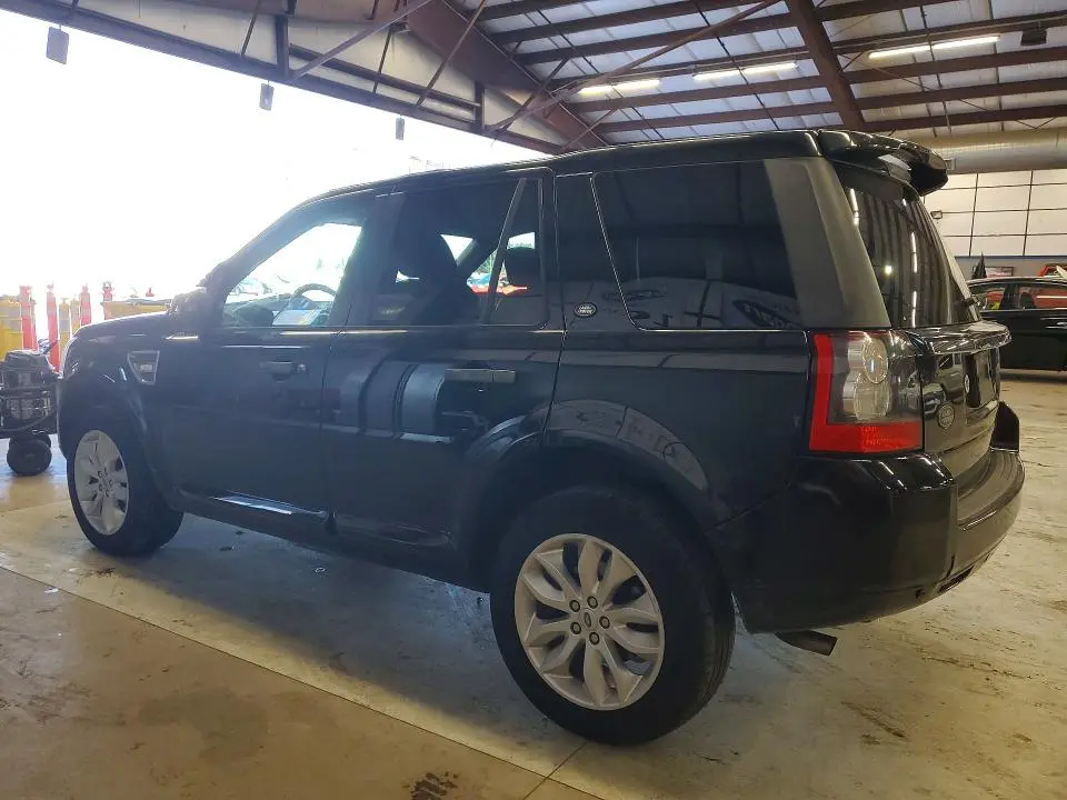 2011 LAND ROVER LR2 HSE LUXURY  