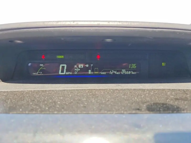 2014 TOYOTA PRIUS V THREE  