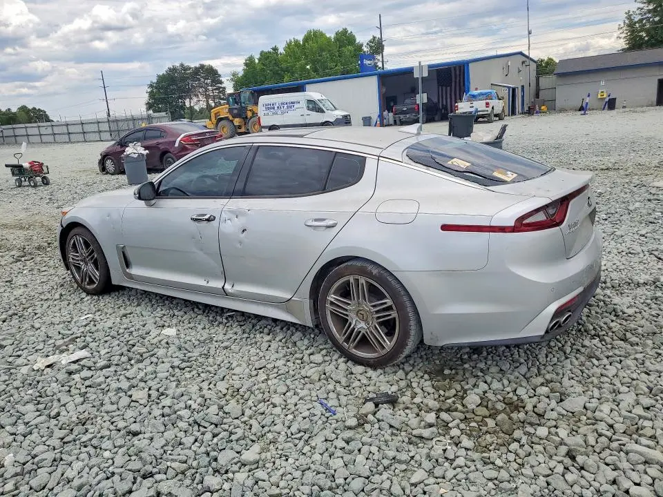 2018 KIA STINGER PREMIUM  