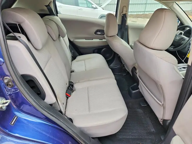 2017 HONDA HR-V LX  