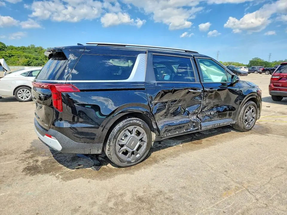 2025 KIA CARNIVAL EX  