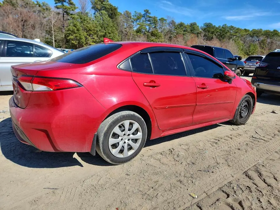 2021 TOYOTA COROLLA LE  