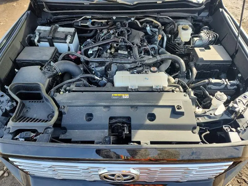 2025 TOYOTA TACOMA LIMITED  